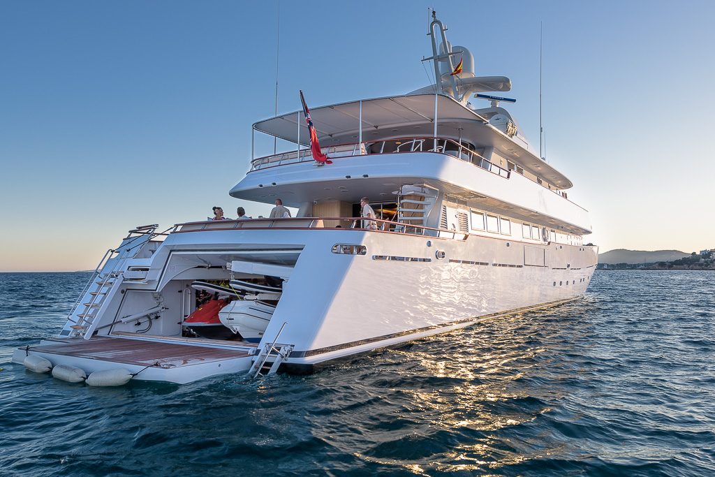 cd two yacht